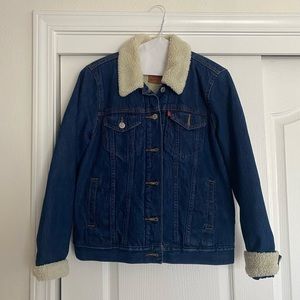 Levis Trucker Jacket